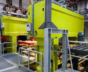 Wood processing conveyor at the Naturheld facility