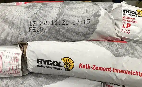 Date and time code printed on cement packaging